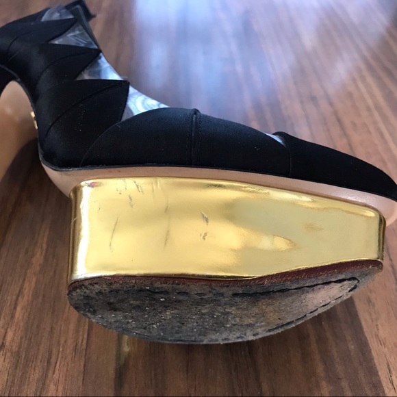 Black satin “Origami” pumps with platform US5/EU35 - Picture 12 of 13